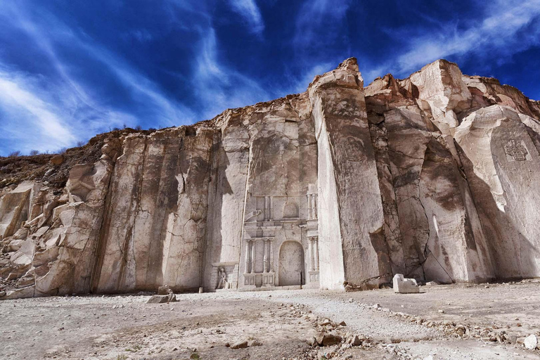 Arequipa: Sillar Route, Quarries + Culebrillas Trekk