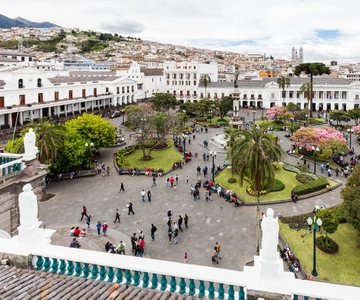 Tour PRIVADO, City tour Quito com teleférico e Mitad del Mundo
