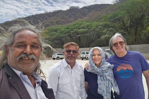 8-Day Golden Triangle Tour With Ranthambore & Jhalana Safari Tour With 3-Star Hotel Recommendation