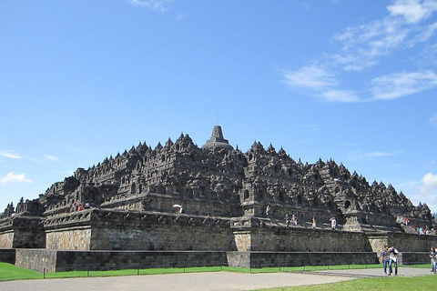 Yogyakarta : Visite privée avec Borobudur et Prambanan