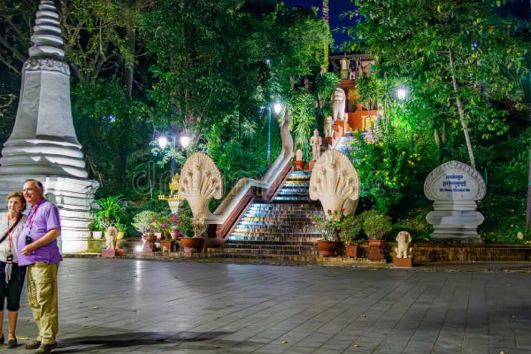 Phnom Penh: Mekong Sunset Cruise & City by Night Tour