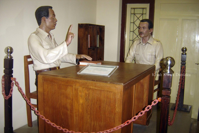 3D2N Entdecke Yogyakarta (Ullen Sentalu Museum, Parangtritis)