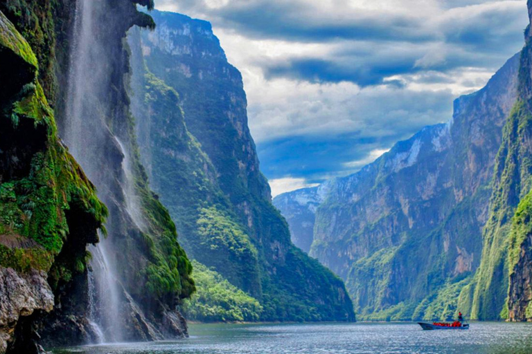 Sumidero Canyon, Viewpoints, and Chiapa de Corzo | Shared Sightseeing Tour Sumidero Canyon, Viewpoints and Chiapa de Corzo | Shared Sightseeing Tour