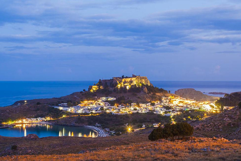 Depuis Rhodes City : Excursion nocturne en bus à LindosAu départ de Rhodes City : excursion en bus à Lindos dans la soirée