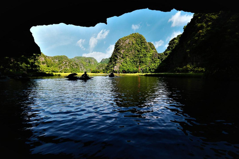 Da Hanoi: Tour Ninh Binh - Bai Dinh &amp; Trang An &amp; Mua CaveTour privato