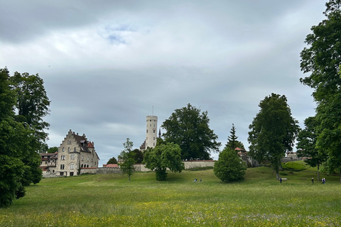 Stuttgart : randonnée consciente au château de Lichtenstein avec transfertStuttgart : Randonnée au château de Lichtenstein avec transfert