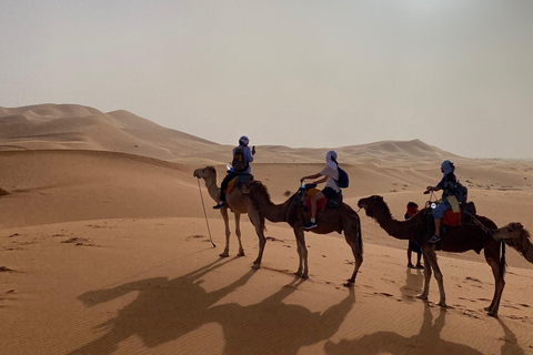 Passeio de 5 dias no deserto do Marrocos, de Marrakech a AgadirAcampamento de luxo