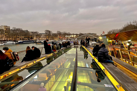 Paris: Day or Evening River Cruise with Musical Ambiance Paris: Evening River Cruise with Musical Ambiance & Postcard