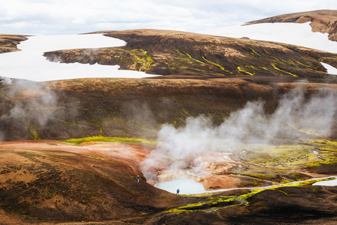3-Day Highlands: Landmannalaugar, Emerald Ridge & Háifoss