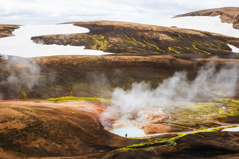 3-Day Highlands: Landmannalaugar, Emerald Ridge & Háifoss