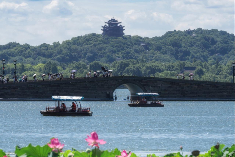 Shanghai: Hangzhou Day Trip with West Lake & Lingyin Temple Shanghai: Hangzhou Guided Day Trip By Bullet Train