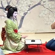 Osaka: 6hr Private Guided Tour with Geisha Performance - 2026
