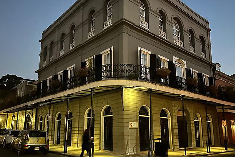 Explore NOLA: Ghosts, Voodoo & Haunted History Walking Tour