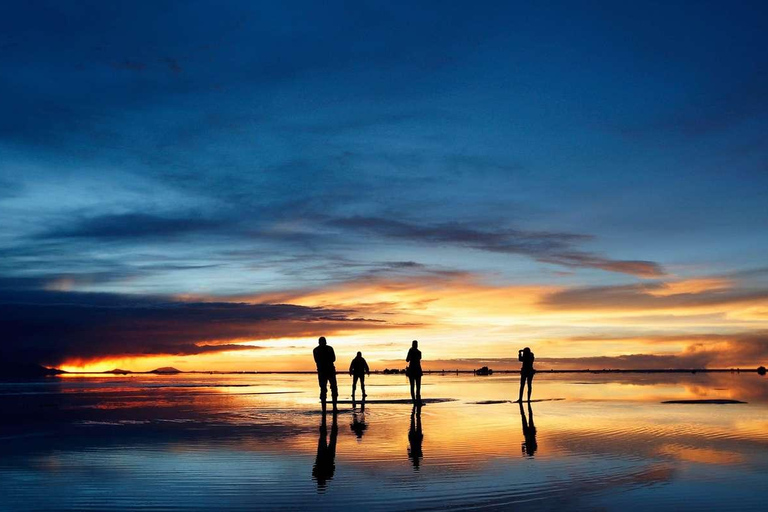 Private Service | Uyuni Salt Flat (Sunset and Starry Night)