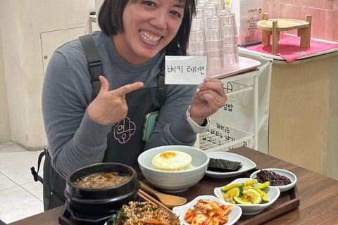 Busan: Market Tour, Cooking Class, and Games