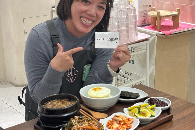 Busan: Market Tour, Cooking Class, and Games