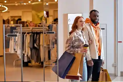 Rome Shopping Tour: designer deals and Anzio seaside charm