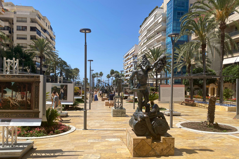 Marbella: Private Guided City Walking Tour with Tapas Tasting Marbella: Private guided city tour with tapas tasting
