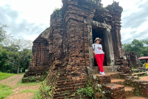 My Son Heiligtum mit Thu Bon Flusskreuzfahrt ab HoiAn/DaNangGeteilte Tour: Abreise von Hoi An