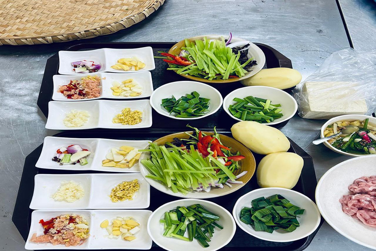 Zhangjiajie: Hunan Cuisine Cooking Class with Market Tour Half-Day Class: 5-dishes