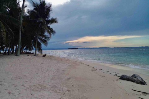 San Blas Islands Overnight: Private Cabin w/ Private Bath