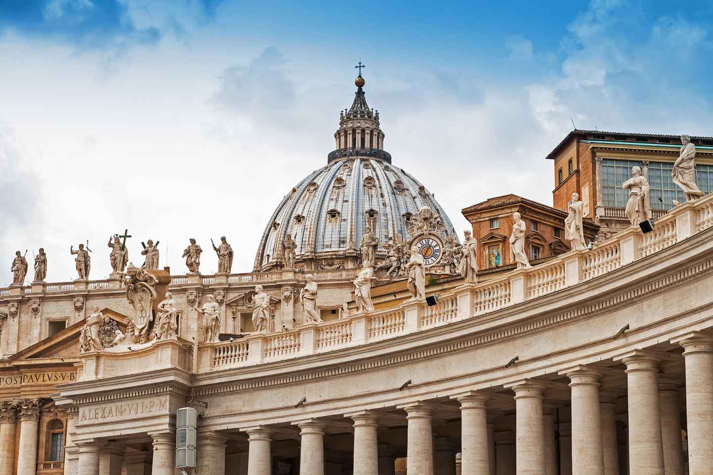 Rome: St. Peter’s Basilica Guided Tour with Reserved Entry