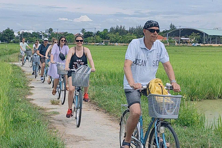 Hoi An: Countryside Bicycle Tour with Farm, Basket Boat Ride