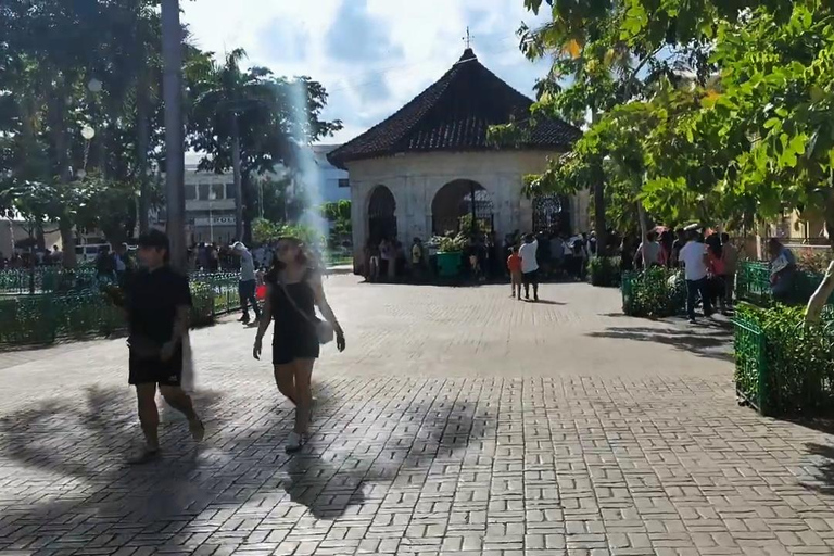 Cebu City: Cebu Heritage & Uphill Tour auf zwei Rädern