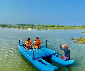 Arugambay: Passeios ecológicos com safári de barco na lagoa Pottuvil