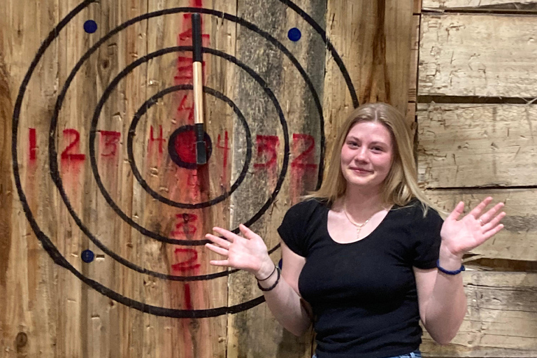 Fairbanks: Axe Throwing Experience with Ninja Stars 1-Hour Experience