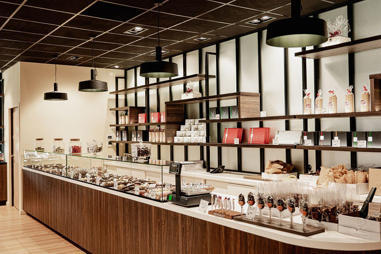 Guided tour of the chocolate factory and tasting in Trèbes Self-guided tour of our workshops