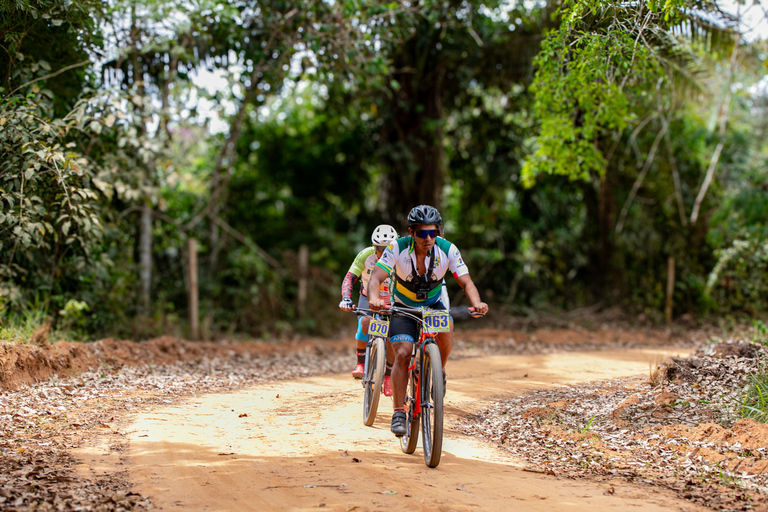 Tambopata by bike: between the trees and the river Tambopata by bike: among the trees and the river