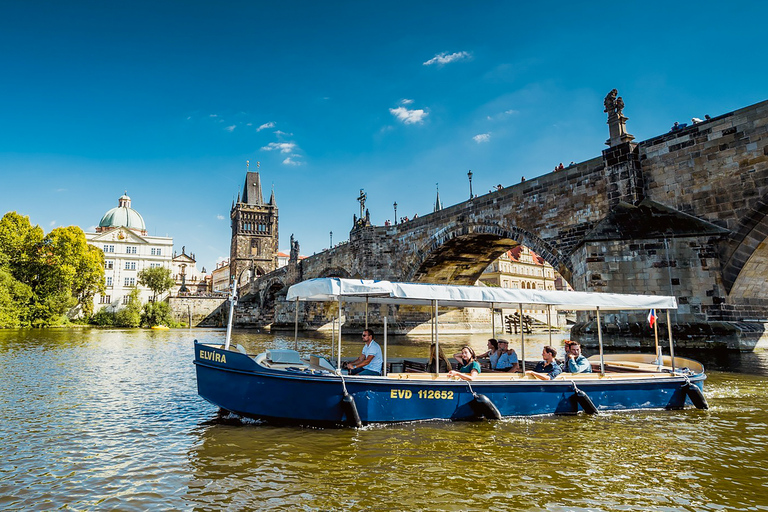 Prague: 45-Minute Sightseeing Cruise to Devil's Channel