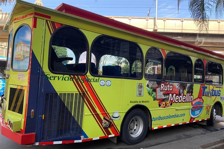 Medellín: Turibus City Tour