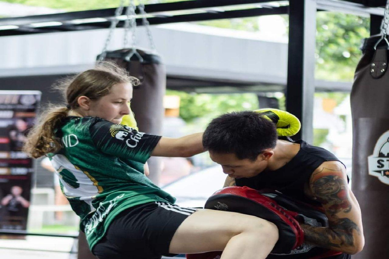 Chiangmai : Académie d&#039;entraînement au Muay ThaiChiangmai Muaythai training