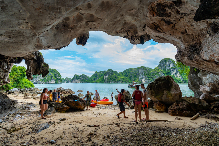 2-Day Peaceful in Bai Tu Long Bay with Luxury Cruise