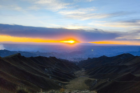 La Paz, Bolivia: Sunset at the Alaxpacha Viewpoint at 4000 meters above sea level.
