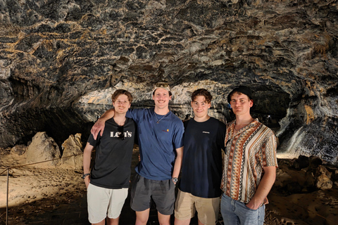 Excursión al atardecer por la isla de JejuExcursión al atardecer en la isla de Jeju