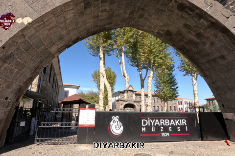 5-tägige Mesopotamien-Tour ab Istanbul oder KappadokienOption Von Istanbul mit dem Flugzeug