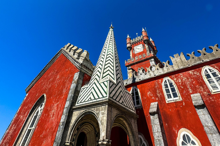 Lisboa: Tour privado de medio día a Sintra con el Palacio de la PenaRecorrido Estándar