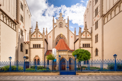 Prague Jewish Quarter Private Tour and Boat Cruise 4-hour: Jewish Quarter, Spanish Synagogue & Cruise