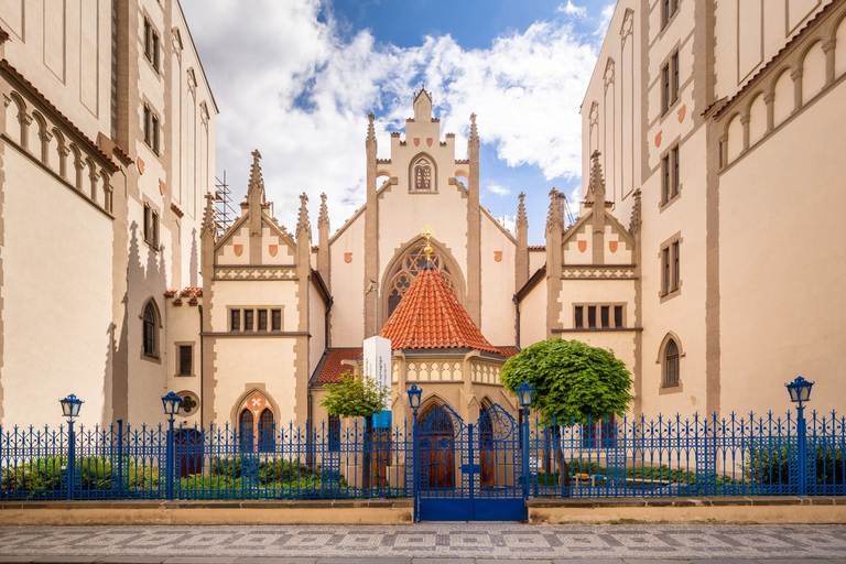 Prague Jewish Quarter Private Tour and Boat Cruise 4-hour: Jewish Quarter, Spanish Synagogue & Cruise