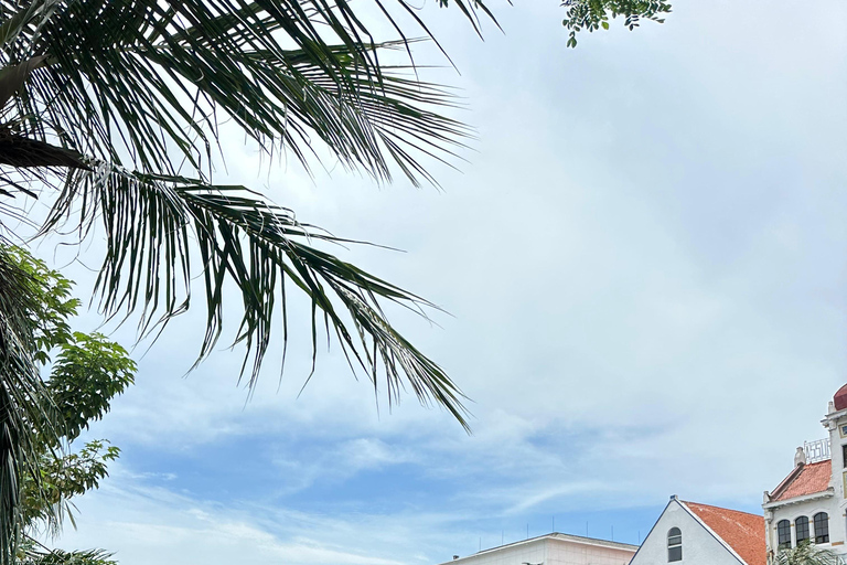 Tour in scooter della città di GiacartaTour della città in scooter a Giacarta