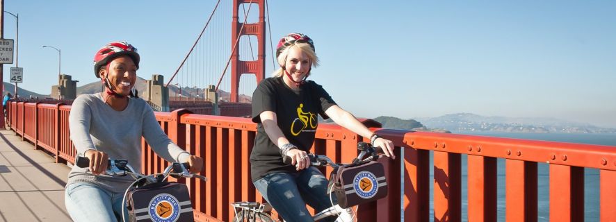 San Francisco: Golden Gate Bike Tour and Alcatraz Ticket