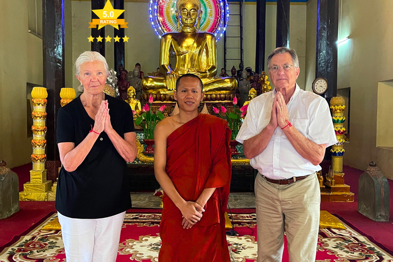 Siem Reap: Monk Blessing Ceremony and Meditation Class