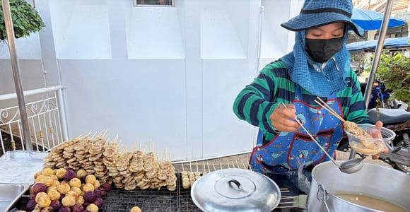 Phuket: Old Town Food Tour and City Walk with Guide Jane