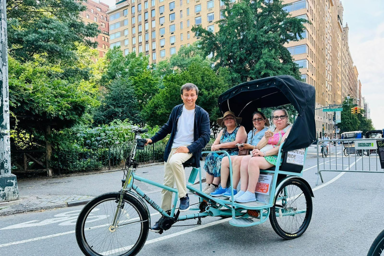 NYC: Central Park Storytelling Pedicab Tour with Theater Central Park Pedicab Tour - Deluxe 1.5 Hour Experience