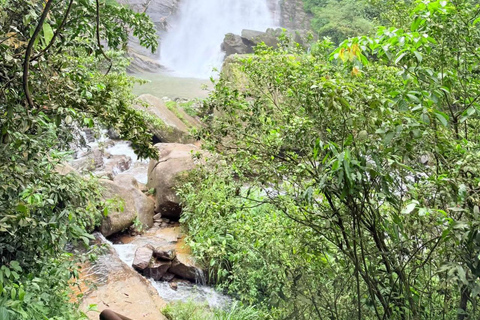 Sri Lanka Private Car & Driver | Custom Tours,Day trips