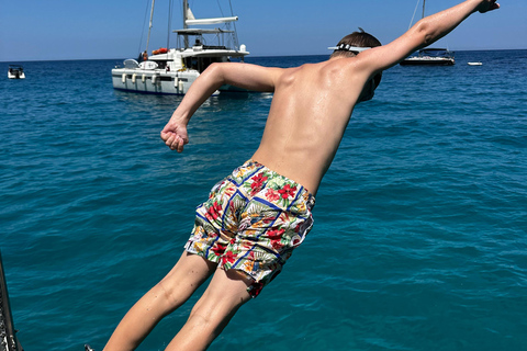 4hr Boat Alcudia, Mallorca Snorkel, SUP, Drinks & Snacks