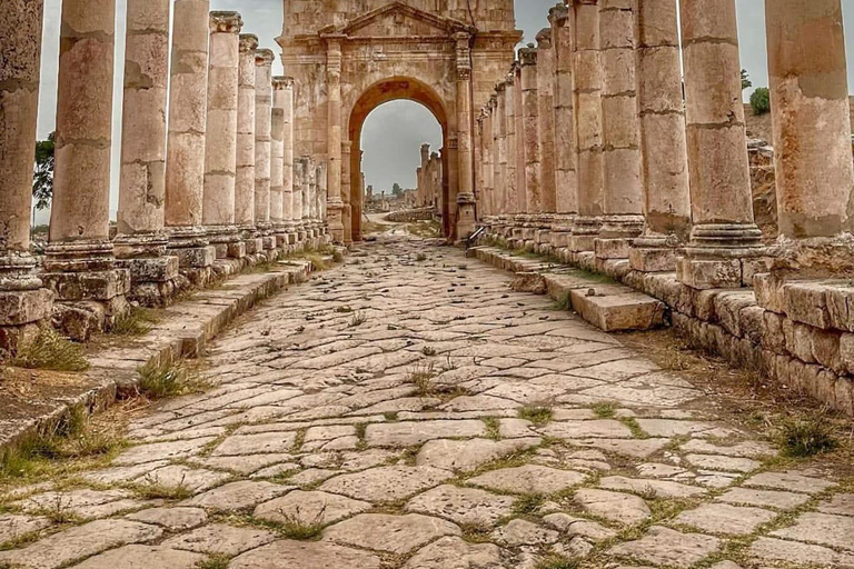 Amman Jerash: Tour of Ancient Roman Ruins Jerash 5 hours with lunch